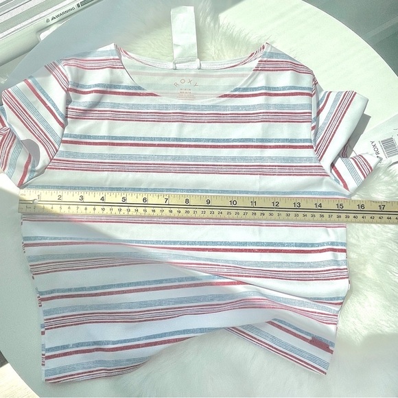 ROXY 2 Piece Bathing Suit Top Tee Bikini Bottom UPF 50+ Fabric Junior's Medium - Picture 9 of 16